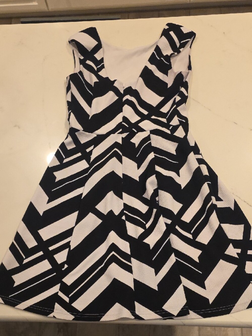 Tiana B. White Dress with Black Detail And Scoop Back - Picture 2 of 10